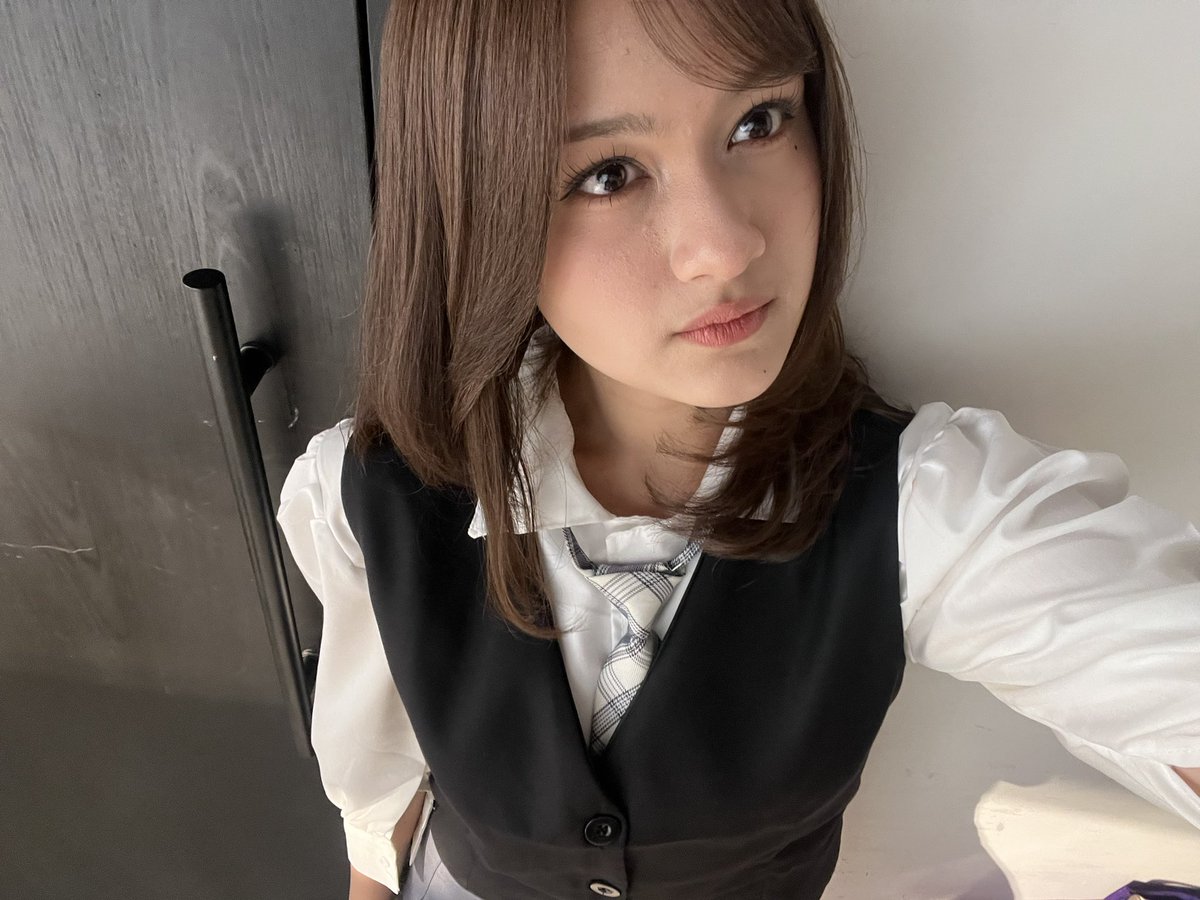 Nachia_JKT48's tweet photo. terimakasih banyak semuanyaaa 🥹🥹 seneng sekali bisa di kasi kesempatan untuk masuk project revoice 🫠🫠🥹🥹❤️‍🩹❤️‍🩹❤️‍🩹 https://t.co/WAf6oNCOAM