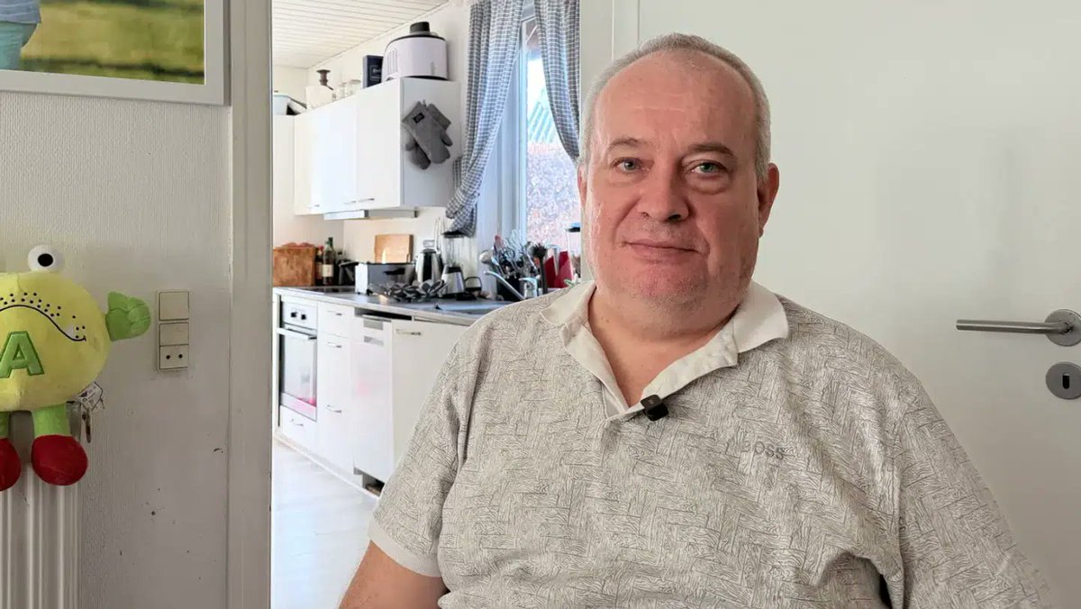 btdk's tweet photo. Enkemand raser mod S-ordfører: 'Han er virkelig en idiot' https://t.co/Iel9UsD85W https://t.co/oKfo0kwQfx