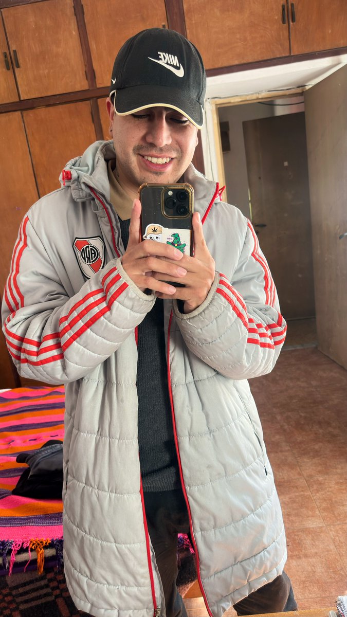 gabbi_rios's tweet photo. Buen comienzo de semana 💫🍀🫰🏻 #lunes ⚪️🔴⚪️ https://t.co/CbQlAfqgGV
