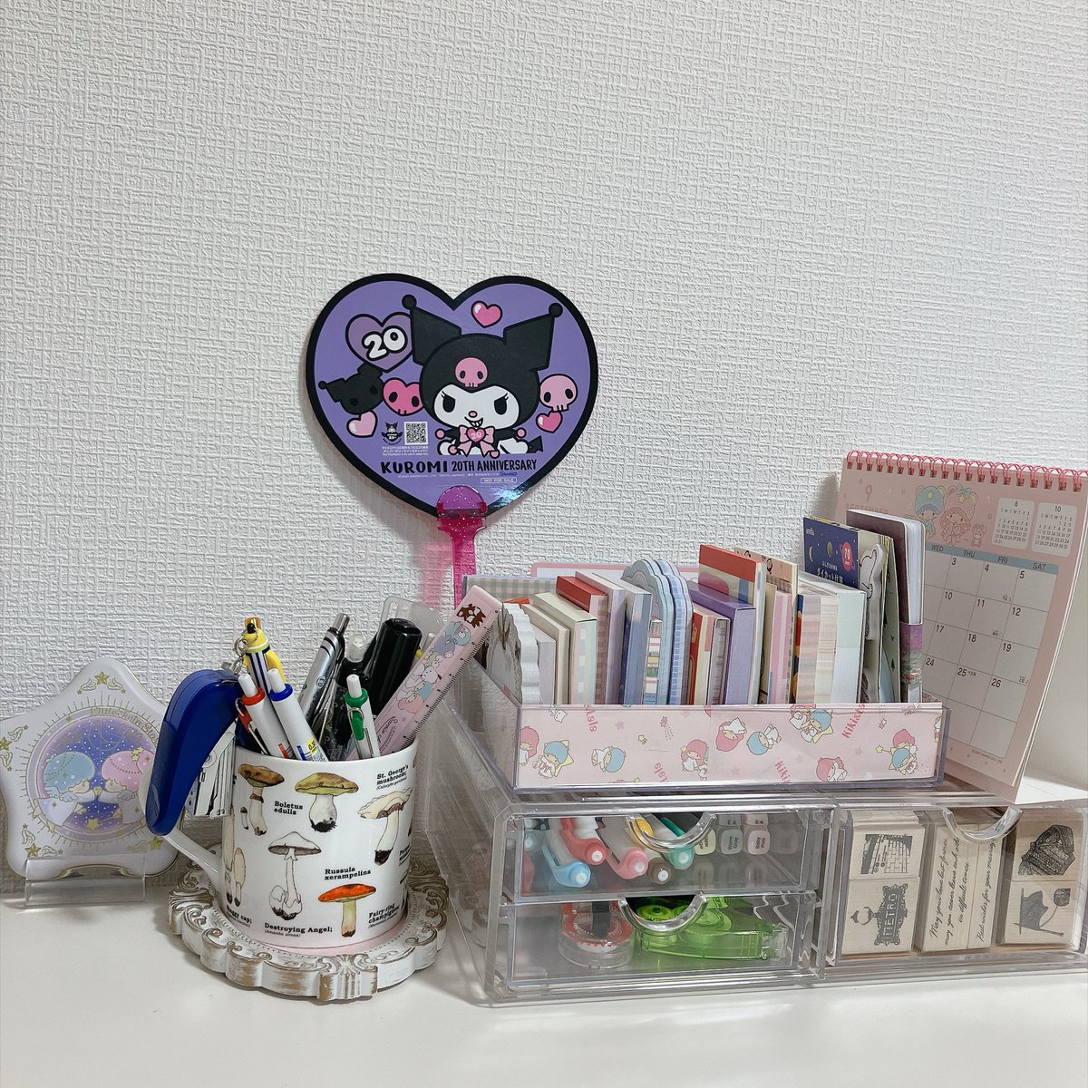 ki12_ka's tweet photo. スタンダードプロダクツのケースに、
セリアのハンコがぴったり21個収まってくれてめっちゃ気持ち良い☺︎ https://t.co/YrN8qhLkYs