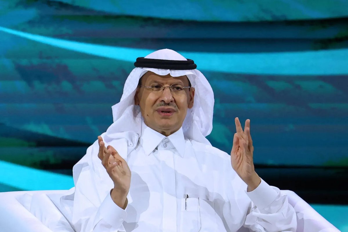 AJELNEWS24's tweet photo. وزير الطاقة الأمير عبدالعزيز بن سلمان يزف البشرى بأن الله حبا السعودية ثروات معدنية كبيرة ومتنوعة، تشمل:

خامات الفوسفات

الذهب

النحاس

الزنك

الفضة

البوكسيت

المغنيسيوم

خام الحديد والرصاص

النيكل

المعادن الأرضية النادرة

المعادن الانتقالية

اليورانيوم

السيليكا والجبس.

🇸🇦🇸🇦 https://t.co/9EvJh075Js