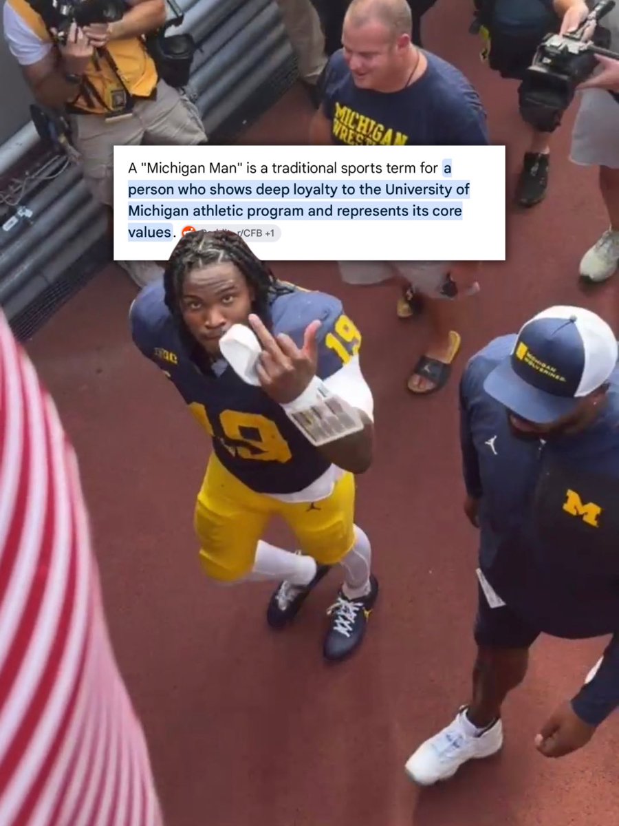 OldRowSports's tweet photo. Keep it classy Michigan https://t.co/m3JdZgJmiL