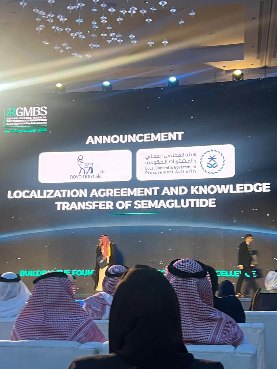 DrGhandorah's tweet photo. تشرفت اليوم بحضور قمة #الرياض للتقنية الحيوية #RGMBS2026 والتي عكست حجم الزخم والدعم الاستثنائي من حكومتنا الرشيدة لتمكين الاستراتيجية الوطنية للتقنية الحيوية وترسيخ مكانة المملكة كوجهة عالمية ورائدة لهذا القطاع الحيوي
فخور جدا بهذا الحدث العالمي #NationalBiotechnologyStrategy https://t.co/ruISW2E5Me