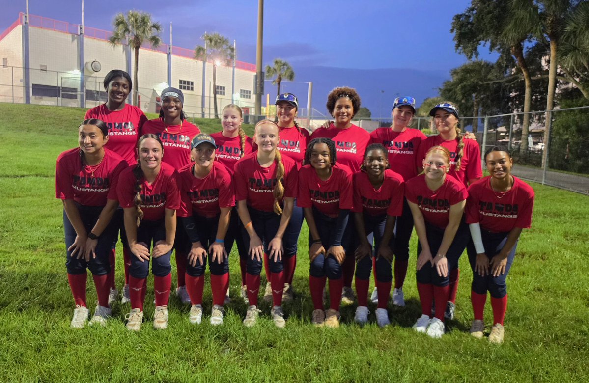 hailey92_'s tweet photo. What a GREAT start to the fall season! 🩵❤️🤍 Such a fun weekend with my Team, and I couldn’t be more proud of this team! We battled all weekend and finished as Co-Champions in the Mustangs Elite Qualifier 18U Division! 🏆

Unfortunately, due to lightning delays, we weren’t able to finish the championship game, but what an amazing way to start the fall! 💪🏼🔥

Personally, I had a great weekend with a 500 OBP and a .1000 FPCT!

So proud to be a Mustang and excited for everything this fall season has in store! Keep grinding, keep competing, and keep getting better!  Great job, Mustangs! 🐎🔥 @TM_Bell2025  #ClassOf2028
#SoftballRecruiting
#SS #CollegeSoftball #SoftballRecruit
#WorkHard #KeepGrinding @FAUSoftball
@UTampaSoftball @SoftballAmerica
@DiamondAddicts @ExtraInningSB
@NCAASoftball
@Pitt_SB @OregonSB
@StetsonSoftball @SaintLeoSB @LakehawkSB @FGCU_Softball
@StetsonSoftball
@cfpatssb @USSSAFastpitch
@LeeUSoftball @CoachKGNeer
@LineDsoftball @ExtraInningSB @JAX_Softball
@SoftballAmerica
@UnderArmour @SEUFireSoftball
@GaTechSoftball 
@UAB_SB @FIUSoftball @PBA  @KUSoftball @TheSunDevils @DukeSOFTBALL @BryantSoftball @OregonSB @TroyTrojansSB
@RUSoftball @PurdueSoftball @Pitt_SB
@LineDsoftball @THEWOWSB
@NFCAorg
@USSSAFastpitch