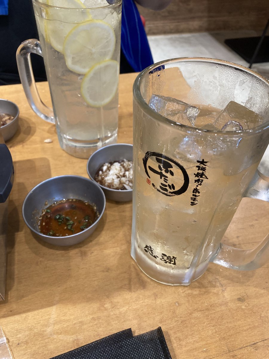 golfin0323's tweet photo. やったー
横浜優勝(^^)ノ

借金返済完了。
後はプラスになるだけ⭐️

最後までいて、本当勝ってよかった👊

勝ち肉🍖
#baystars https://t.co/ByyXwIBFAF