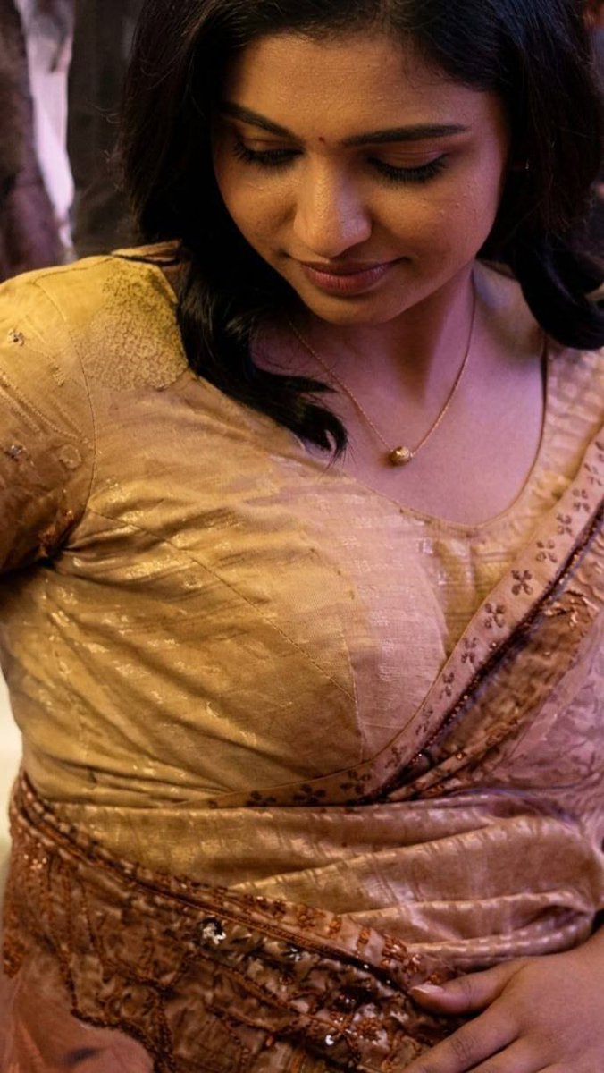 TylerDurde23026's tweet photo. @respect__girl I take this cake 🤤 semma tastea irukum soft bunnu sappuna jam vadium mamitha molai 🥵 https://t.co/LKnmvvXnu5