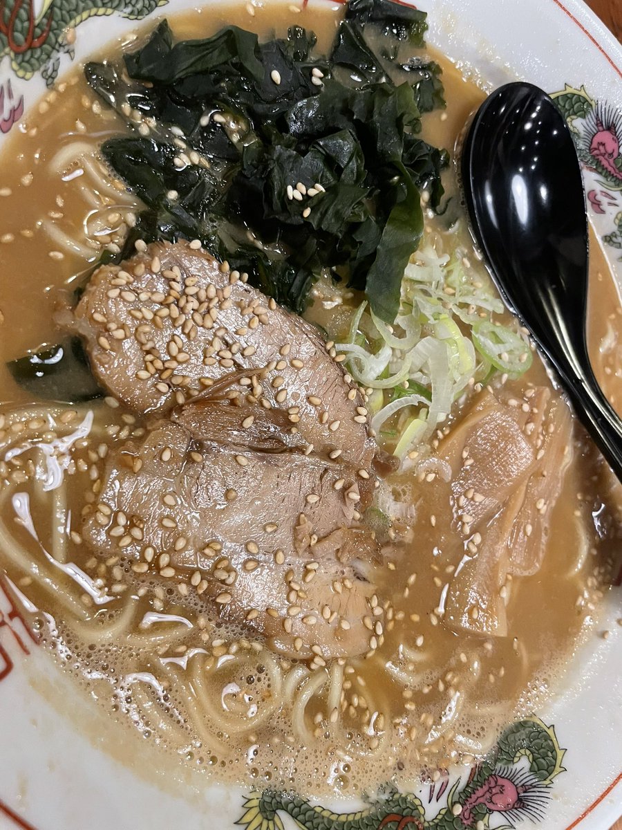 daitaiOS's tweet photo. ただいまのラーメン🍜 https://t.co/MWjbd355KQ