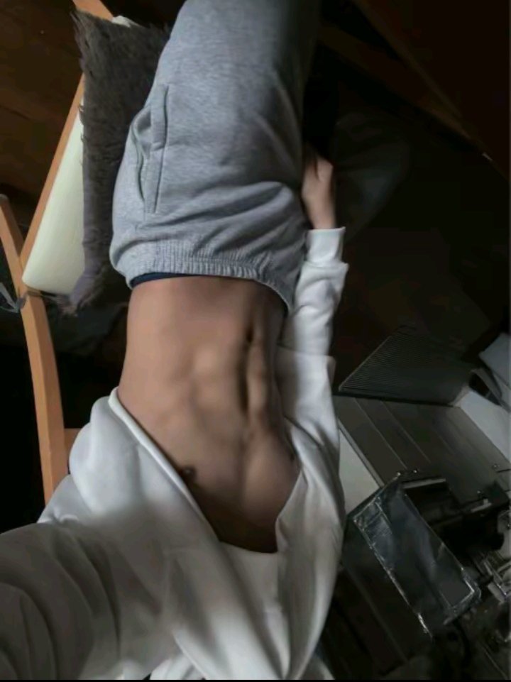 miguellaizb's tweet photo. Is it better 🤤🙇 https://t.co/Op3HwRxPO1