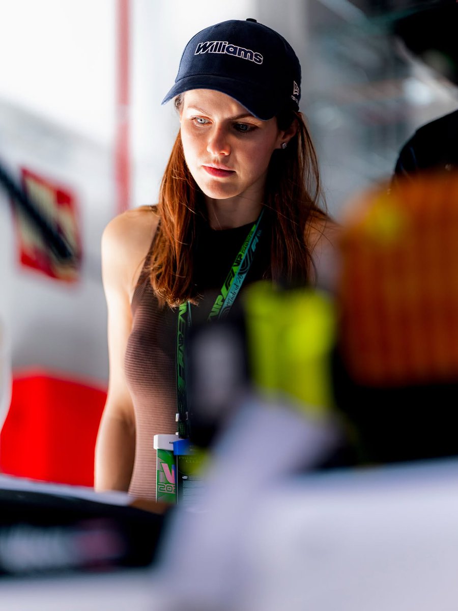 Alexandra Daddario — New photo set (Sept. 14, 2026)