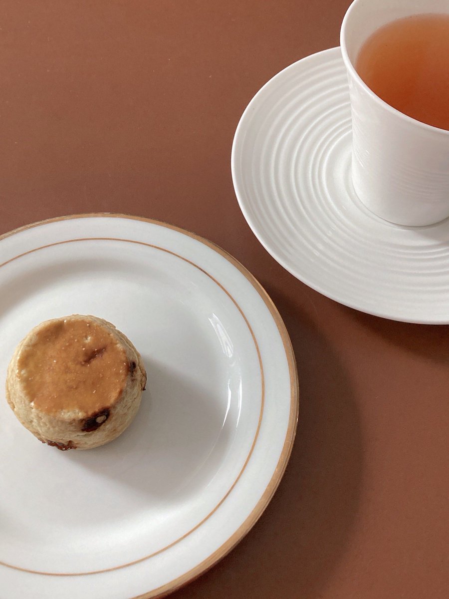 BenedictCayts's tweet photo. Just had the fluffiest matcha scone with a dollop of clotted cream and a dash of honey—afternoon tea vibes hit so different on a rainy Tuesday!， https://t.co/C4M7SeBvaK