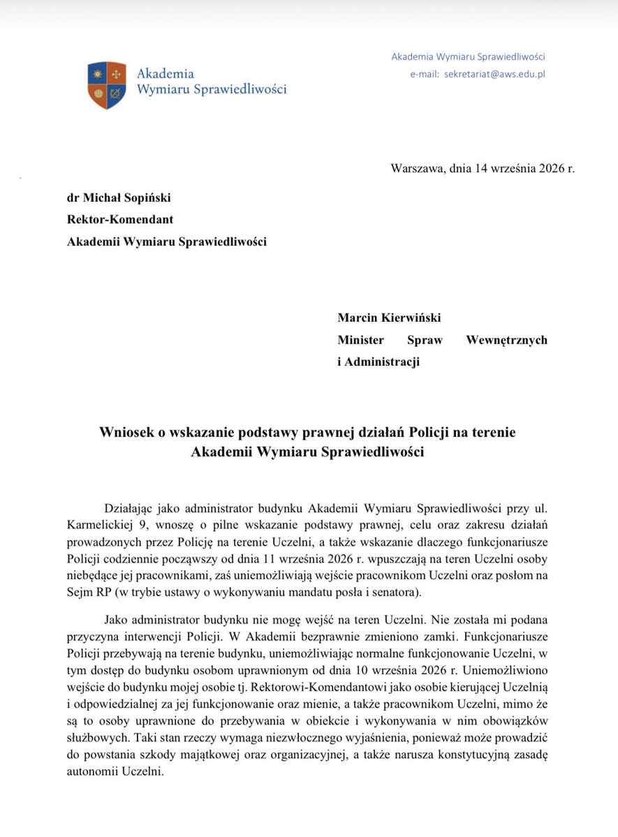 michalsopinski tweet picture