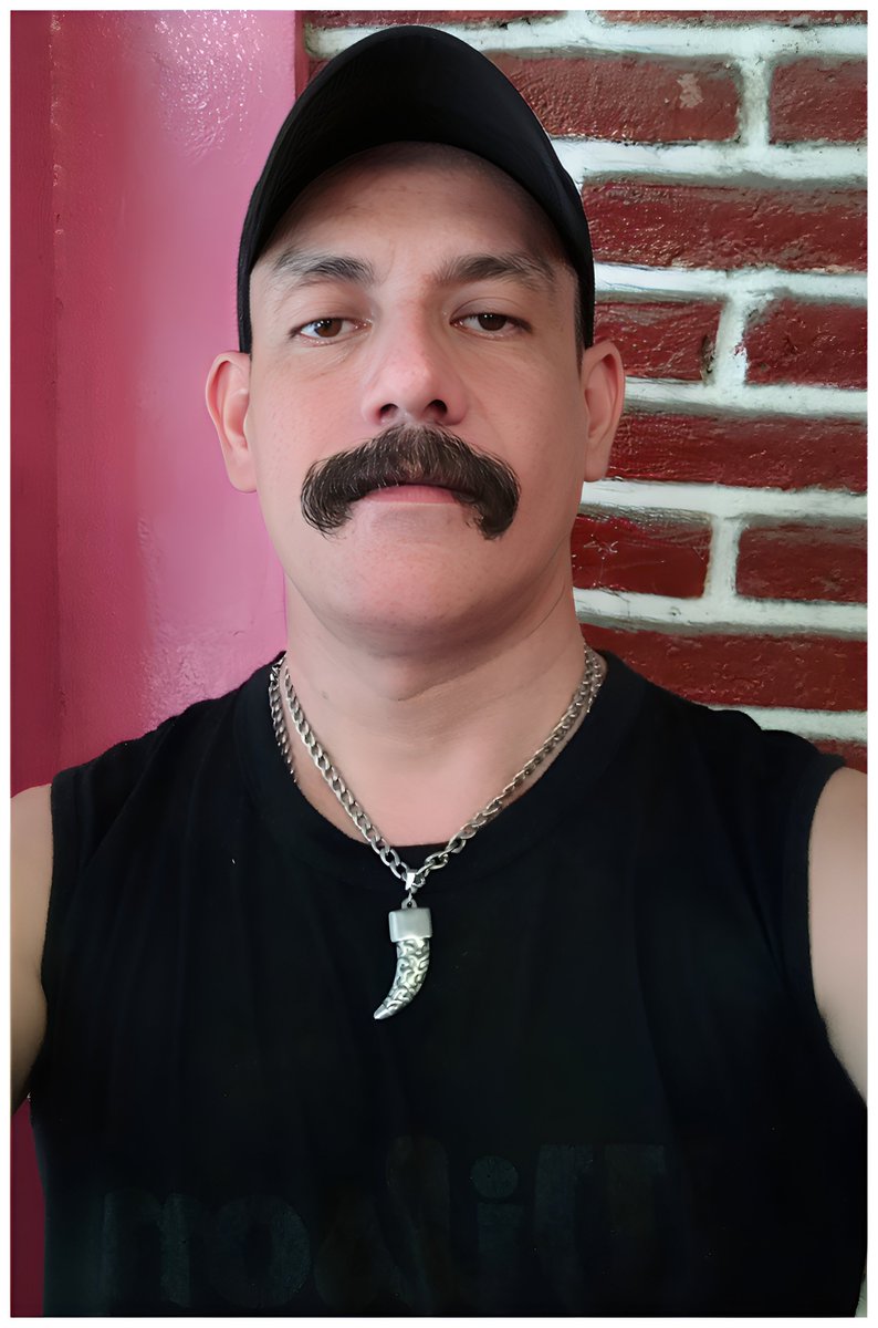 JotcerTorres's tweet photo. Saludos Compas...!!! https://t.co/Rxd9C0l85Z