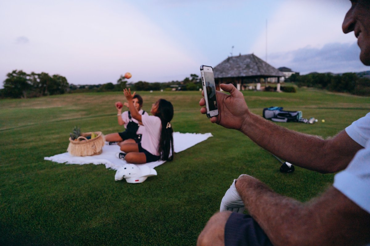 yyltod296's tweet photo. Rustic snack shack, pear kombucha, pretzel bites, recharged morale, inward surge. #GolfSnackShack #CiderAtTheTurn https://t.co/D7TPUy0K7i