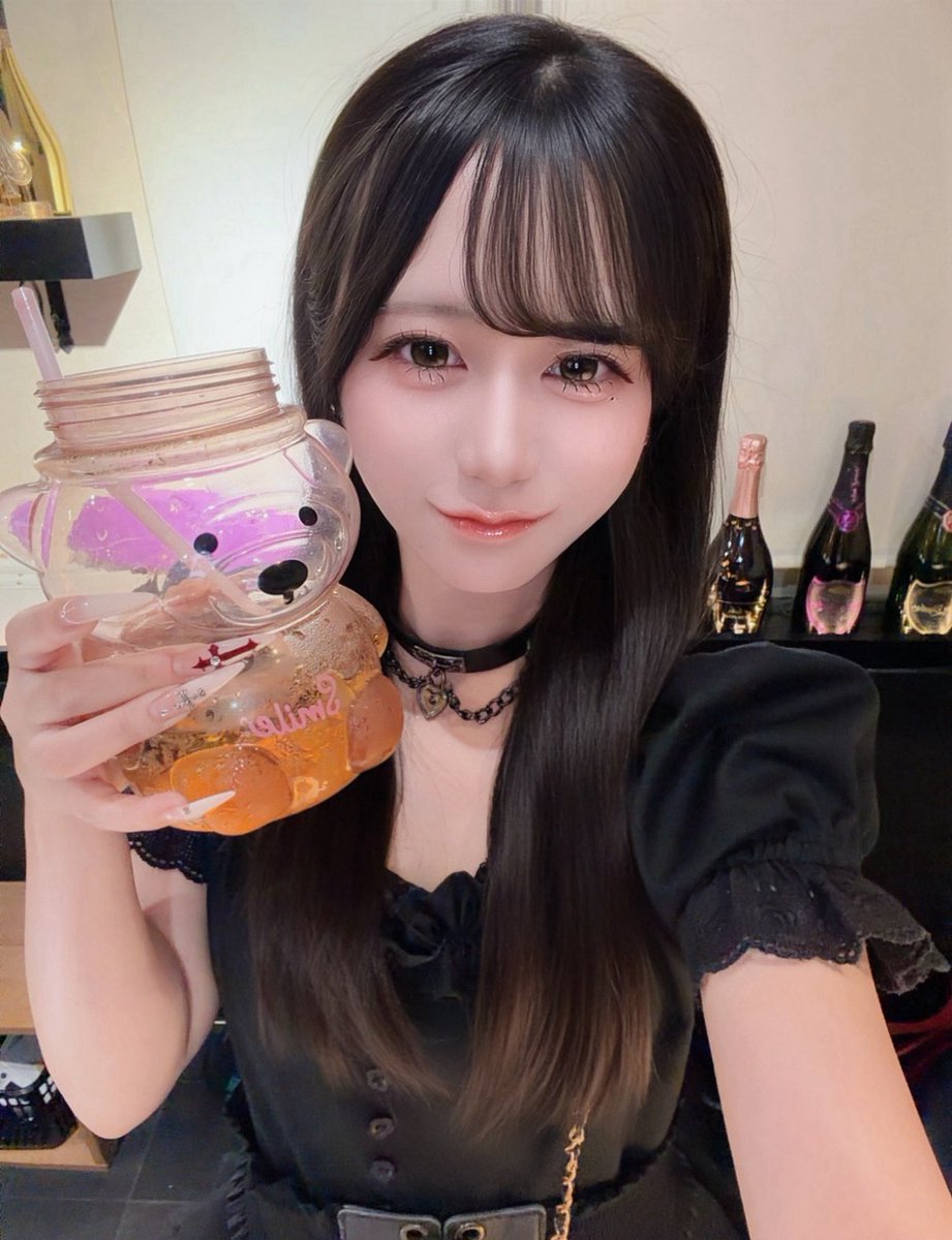 BH_hart_'s tweet photo. 退勤しました！

🧸ྀིじゃんけんお兄さんまた合えますように！
🧸ྀི戻ってきてくれたお兄さん達恋バナ楽しかった♡

本日もありがとうございました！
次回15日15時からです。
@andlove_akb https://t.co/50P388qWHN