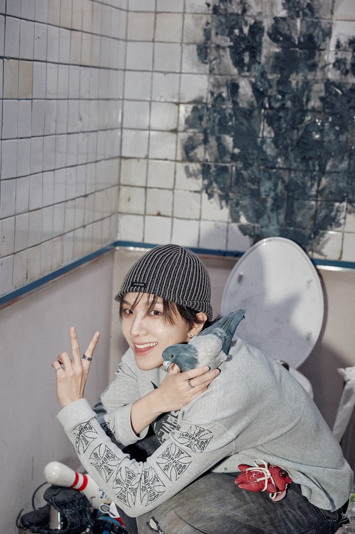 _unaky's tweet photo. 얘네 동갑임 https://t.co/ZmdGlmXzcZ