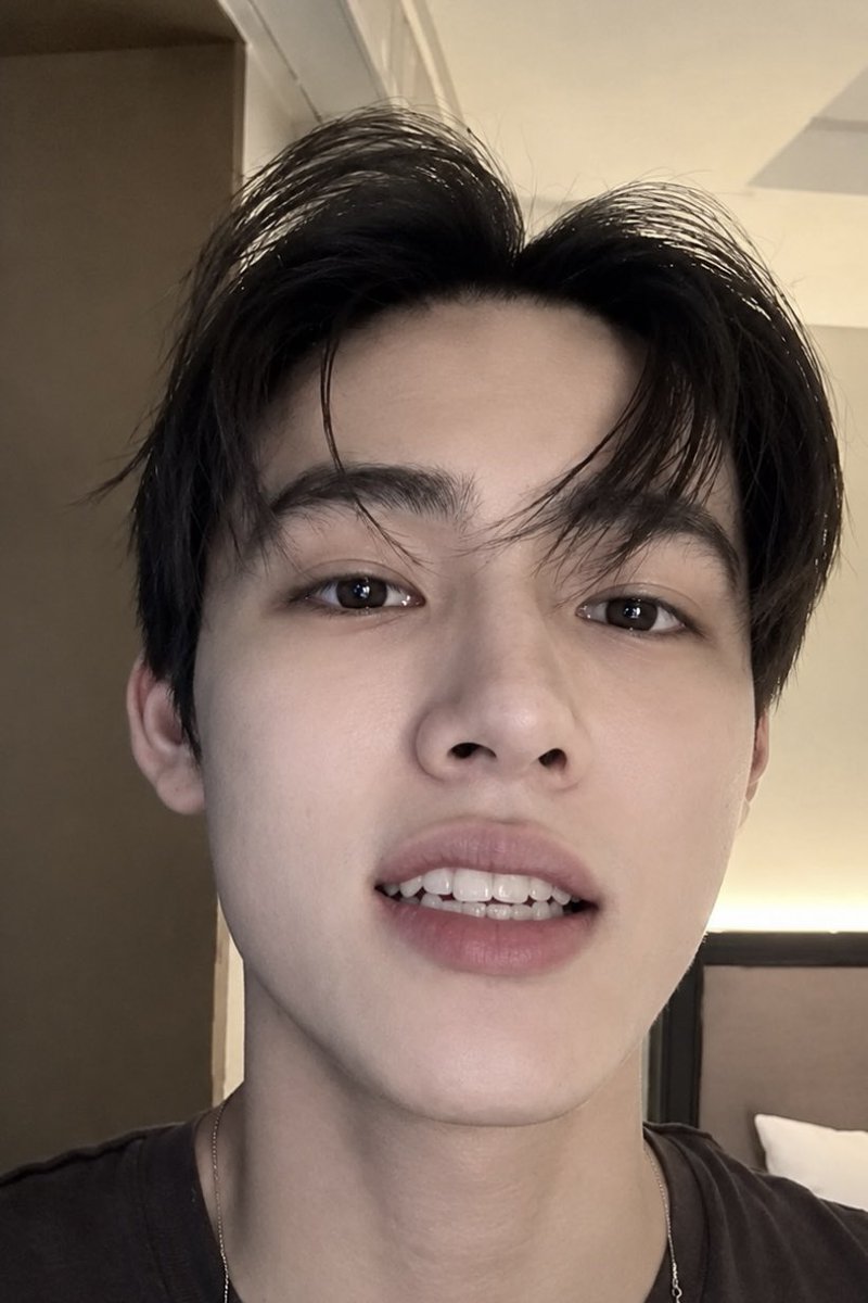 coertisify's tweet photo. HELLO GANTENGNYA NGEGANTENG BANGET!!???? https://t.co/NJElC7UCyA