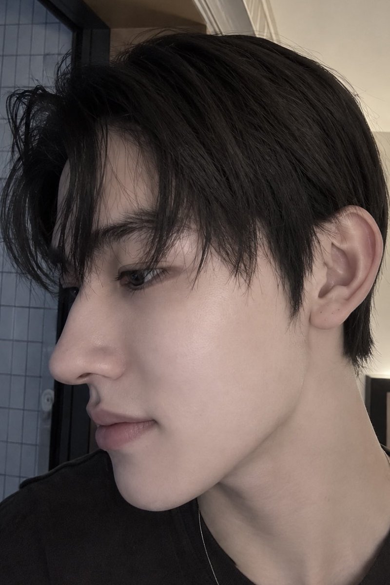 coertisify's tweet photo. HELLO GANTENGNYA NGEGANTENG BANGET!!???? https://t.co/NJElC7UCyA