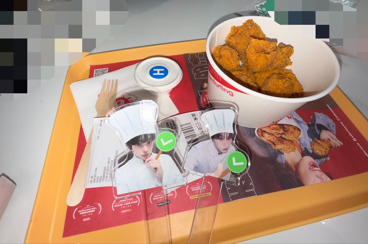 aswer0219's tweet photo. 마카오 갱~~
나 맛잇엇지 https://t.co/HUWOKGb4SE