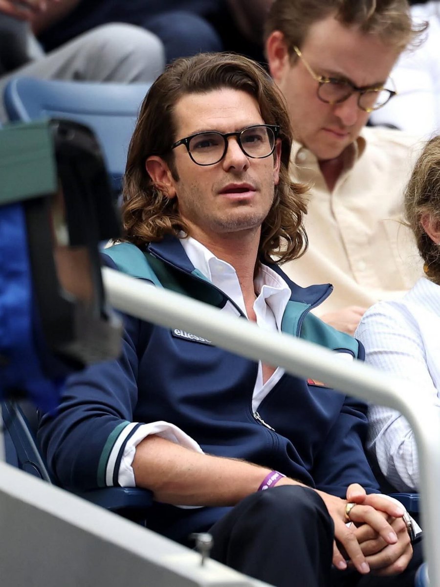 IIFA's tweet photo. From Ananya Panday to Brad Pitt, the 2026 US Open was serving star power both on and off the court 🎾🔥 Swipe to see the celebs who made an appearance!
#IIFA #Bollywood #Hollywood #USOpen2026 https://t.co/6r9MwnyLo2