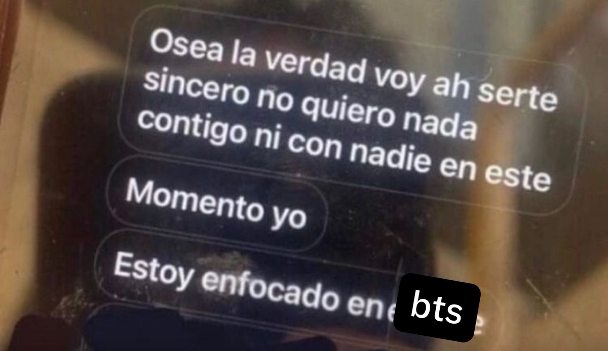 jinnierocking's tweet photo. dije q me iba a concentrar en la facultad para llegar bien a octubre pero en lo único q pienso es en el concierto ayuda https://t.co/IiY32w7LaQ