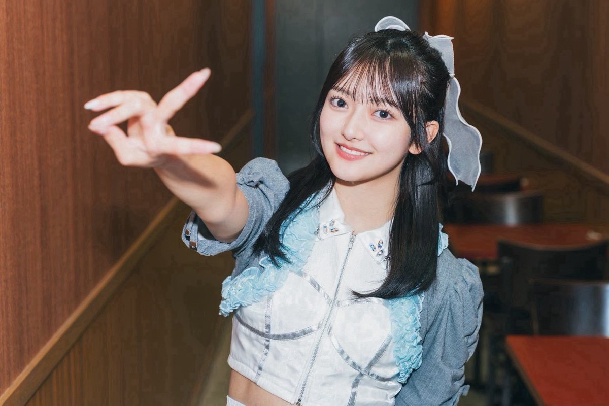 shunta725's tweet photo. デビュー1ヶ月おめでとう！！　まるちゃんの1ヶ月とは思えない歌声のパワフルさはすごいし、2ヶ月目3ヶ月目も楽しみだよ！　りせちゃんも緊張は伝ってくるけど、堂々としたパフォーマンス素晴らしいよ！これからも応援していくのでよろしくね！
#衛星とカラテア https://t.co/GeSQlaMQ4r