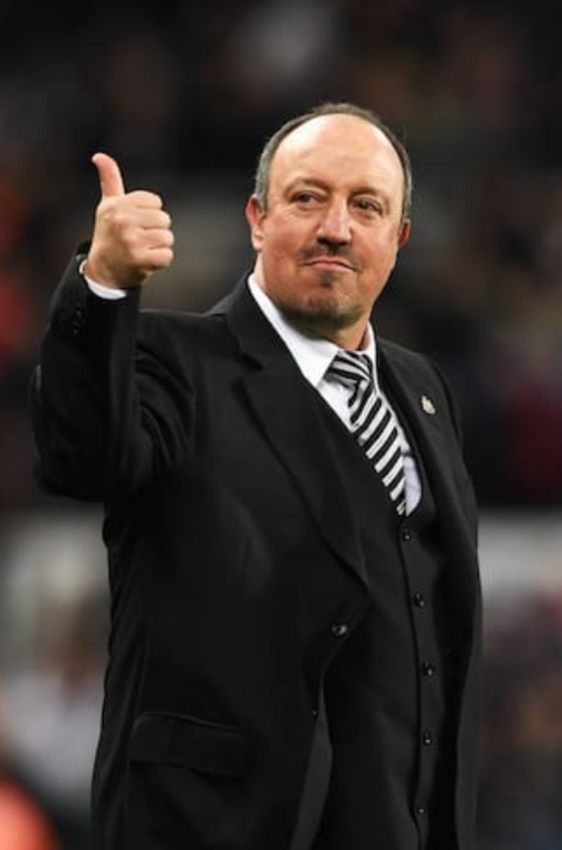AgoraVCF's tweet photo. 💣 Rafa Benítez muy receptivo a volver a entrenar al Valencia CF si se le propone 

⛲: @eduardoesteve 👀: @RadioTaronja_ https://t.co/Rn5jEkUOZX