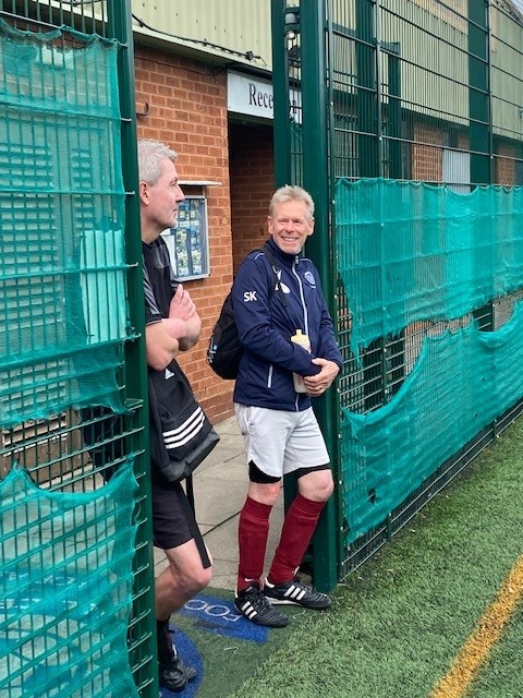 SolihullCentre's tweet photo. Walking Football is more than just exercise it's great for the social interaction too. Turn up early and leave late - It's good to talk  #solihullcouncil #WalkingFootball #over60fitness #ageuksolihull #over60club #giveitago #funfitnessfriendship #retirementfun #mentalhealth https://t.co/jwnNx4sF6u