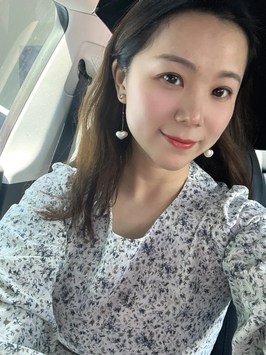 JBiggsMM's tweet photo. 大家来这儿都是为了解压，我也一样。比起含蓄的暗示，我更喜欢直奔主题。合适就聊，有人对我有兴趣吗？ https://t.co/kVz56KqCuD