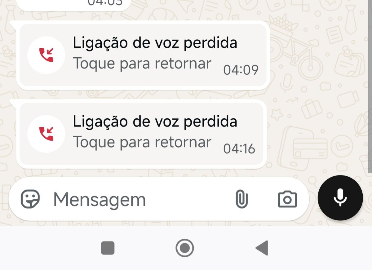 NayRodriguesb's tweet photo. Existe um fenômeno que ainda pretendo entender: o cara que vê no anúncio meu horário de atendimento e, mesmo assim, resolve ligar às 3/4h da manhã. 

E tem um dado curioso: de todos que já fizeram isso, apenas UM voltou a me procurar durante o dia, no horário em que realmente estou disponível.

Fica a dúvida: o álcool aumenta o tesão ou só diminui o bom senso? 😂