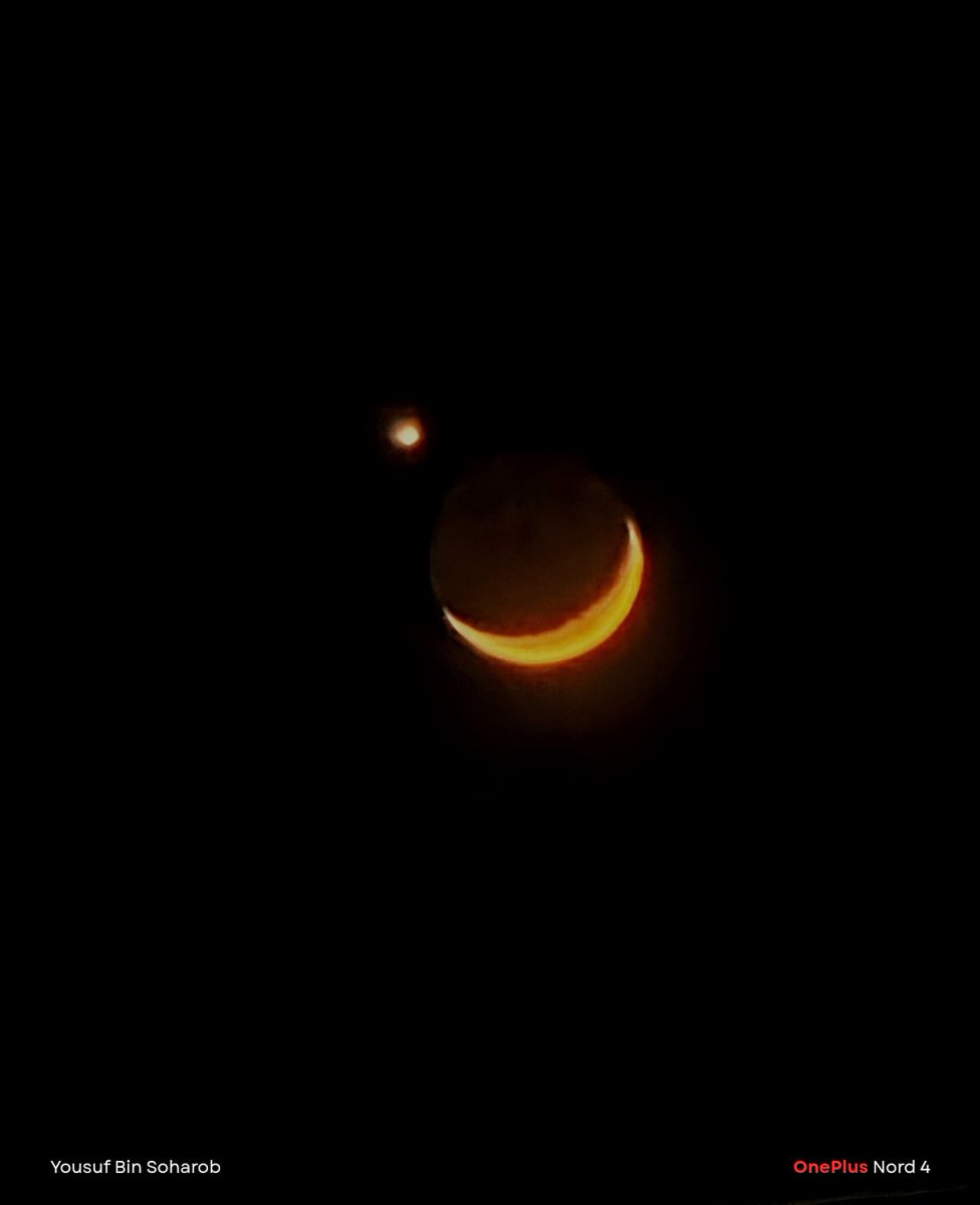 YousufBnSoharob's tweet photo. 🥰 #Mashaallah | 🌙 #চাঁদ ছাড়া আকাশের সৌন্দর্য প্রকাশ করা যায় না ❤️ #আল্লাহ চাইলে সবকিছুই সৌন্দর্য করে দিতে পারে তাতে কোন সন্দেহ নেই।
#TodayMoon #Moon #MoonNight #Nighr #Today #MashaAllah #Moon #MoonNight #Night #Discover https://t.co/DNKCevPJa4