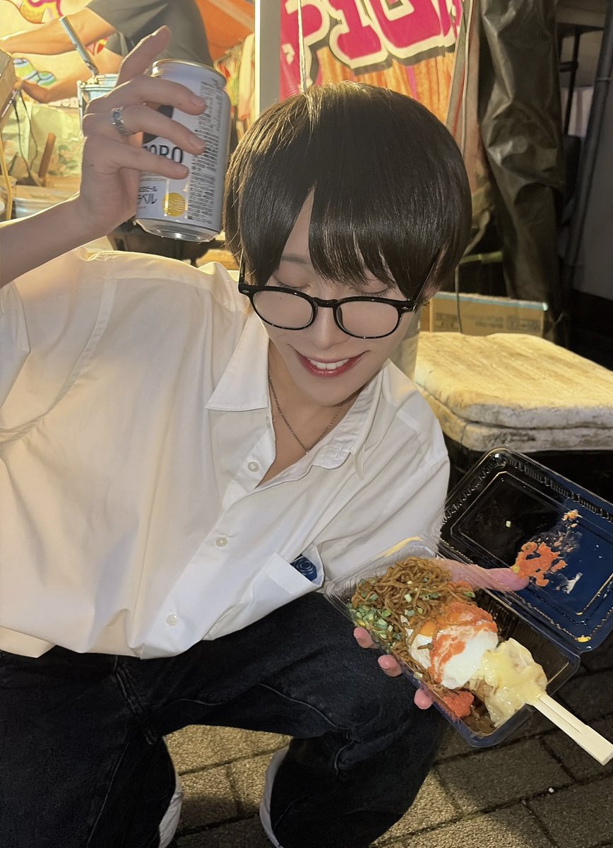 reo_mrgr's tweet photo. 夏の夜、思い出す https://t.co/yS1BP37IBa