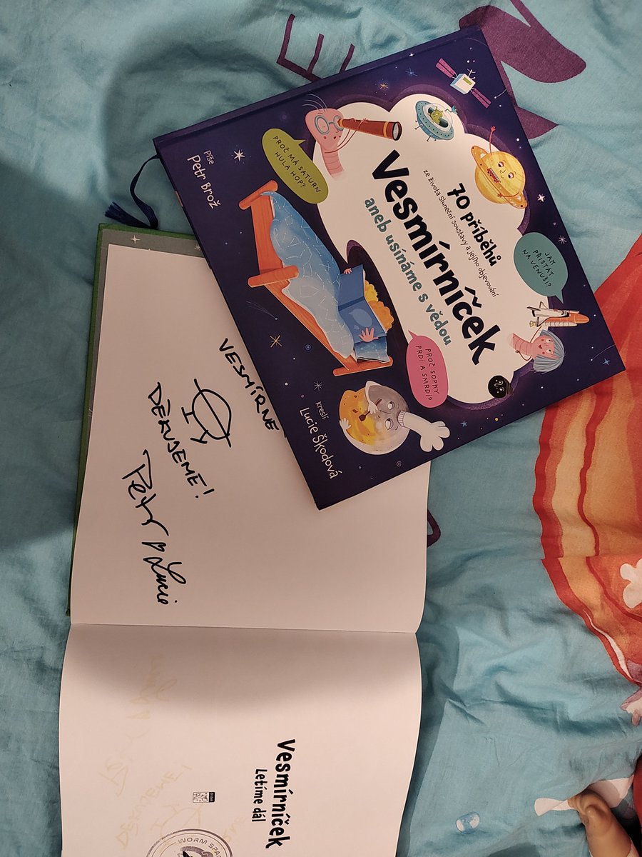 simering87's tweet photo. @Chmee2 Netrpělivě čekám na další počmáranou knížku 🙂 https://t.co/a8SEWBhZcB