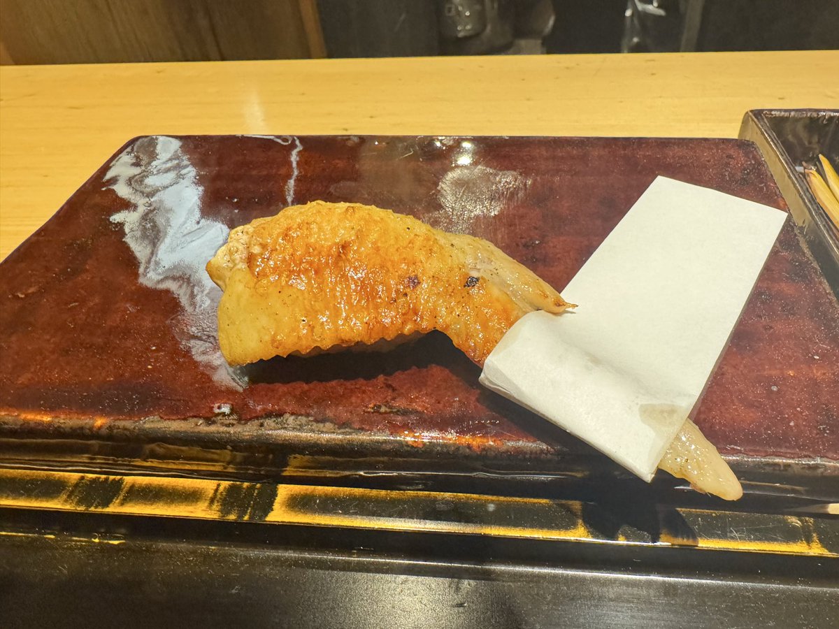 ktsang1218's tweet photo. 每次來日本第一餐都會選擇鳥燒😋 https://t.co/vtNVgNKp9q