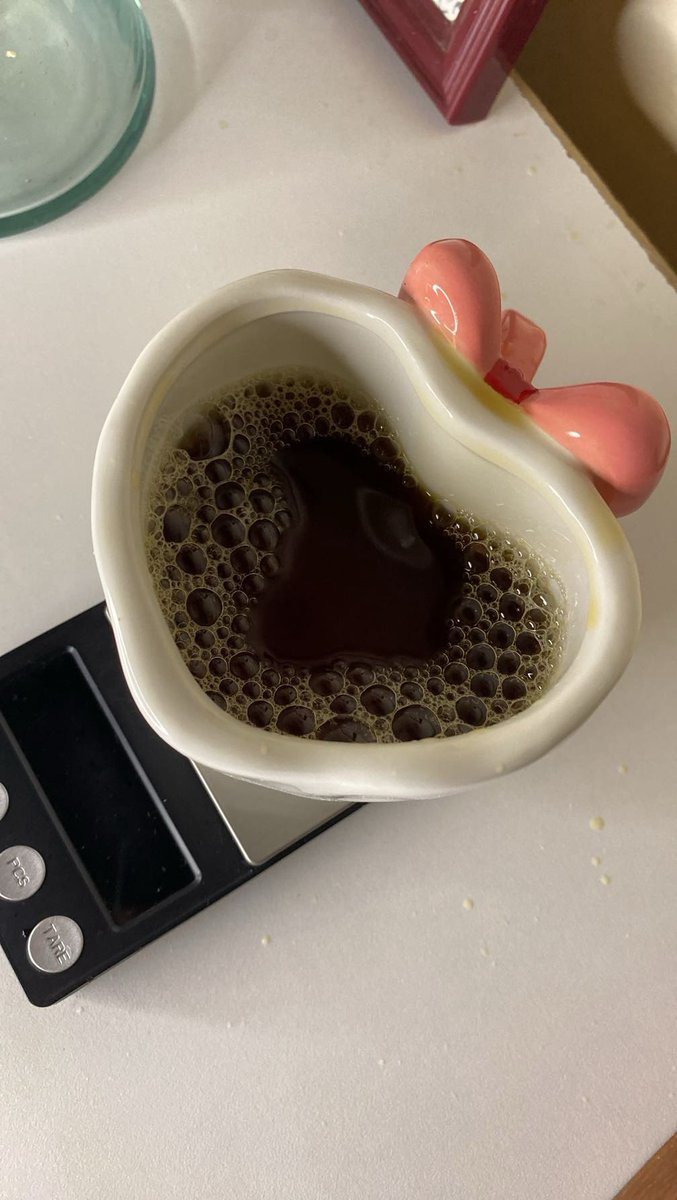 vantetoi's tweet photo. Coffee time :3 https://t.co/6WGeYPYiN2