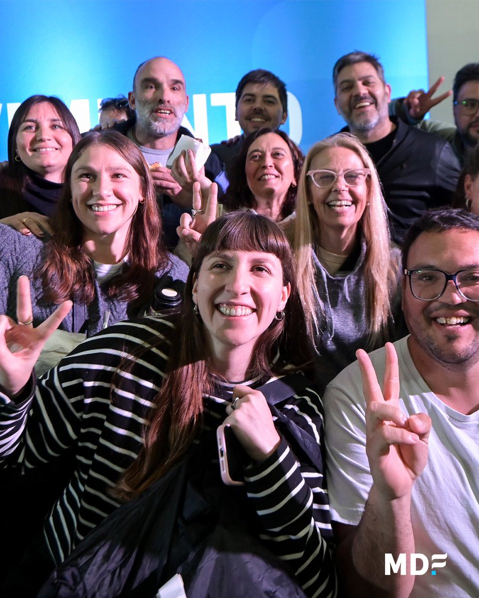 MOVIMIENTODAF's tweet photo. En la 6ta sección de la provincia de Buenos Aires se organiza la esperanza.

Intendentes, miembros del gabinete, militantes y vecinos de cada localidad se reunieron a escuchar, contener y planificar lo que viene bajo una misma convicción: Argentina, hay otro camino. https://t.co/NeRAEmTIzA