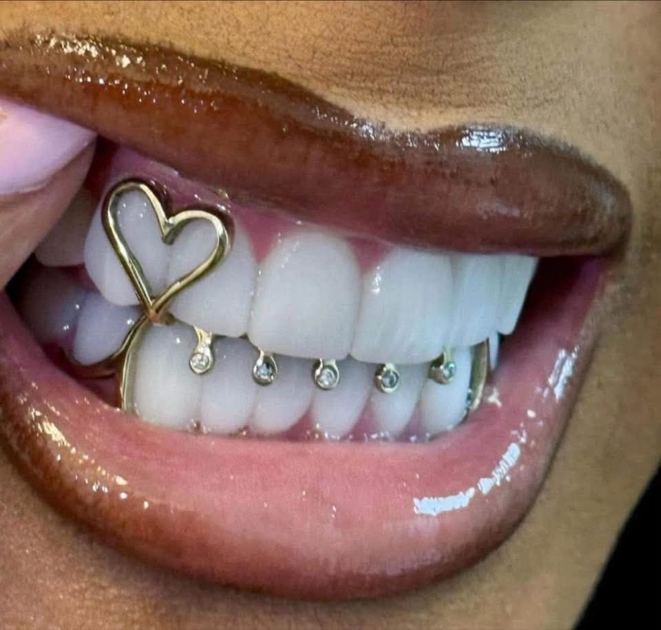 layxsnv's tweet photo. I have to get a grill cause… 🤤😍 https://t.co/U1IMNVMdPP