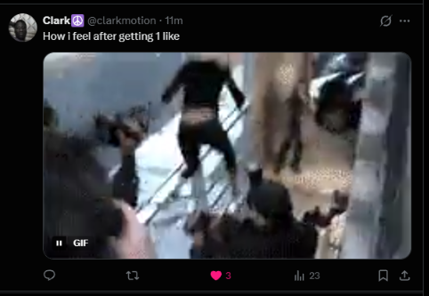 Hanuxox21's tweet photo. Ok u gotta be feeling CRAZY with 3 likes bro https://t.co/ad1y4l3KsO