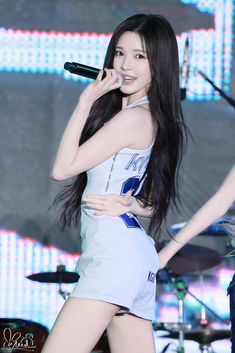 celestialhtjn's tweet photo. Hi bby
@PURPLEKODA https://t.co/C5oQgvwcCm