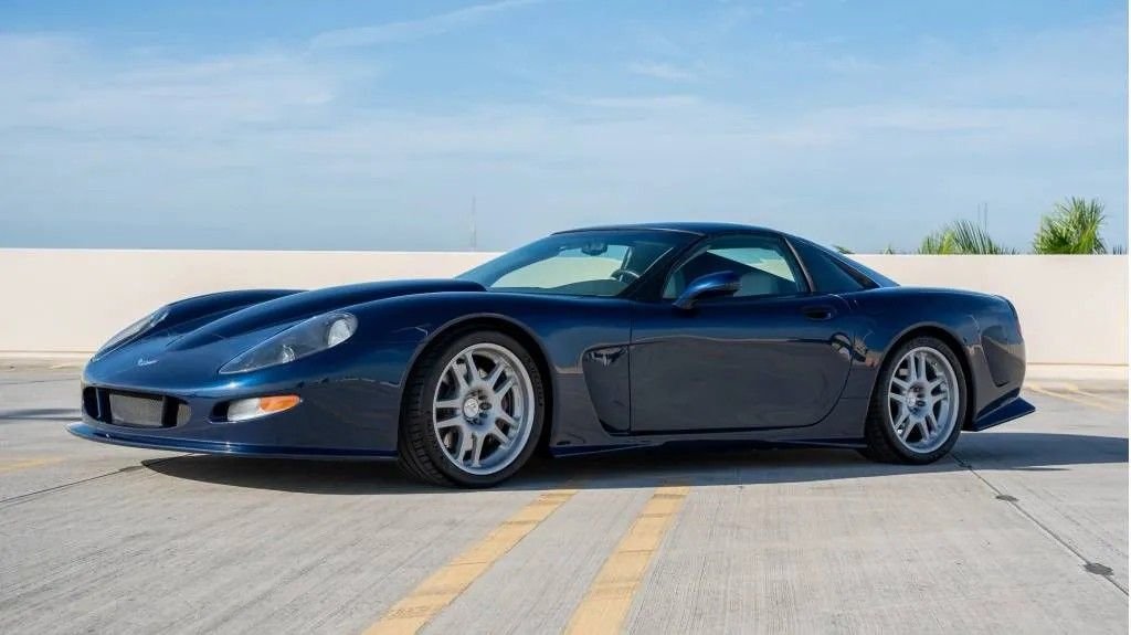 McDenzyJX's tweet photo. dale earnhardt jr used to own a rare version with a 6.2-litre v8 https://t.co/S4v5EHEvPx