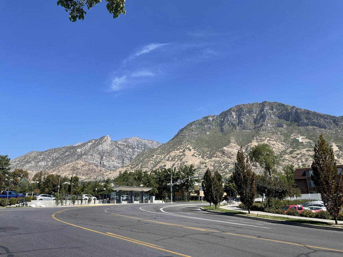 tw_killian's tweet photo. My friends… 

There are many days I’m glad that I don’t have mountain views from my office because I’d be easily distracted + it gets me outside for walks at frequent intervals 

#postingthroughit #cantstopwontstop #thisisY https://t.co/0Aul8TS7QO