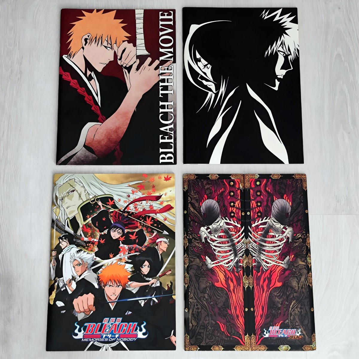 vicdbz's tweet photo. Guías de cine de las pelis animadas de Bleach.

#Bleach #CinemaGuide #Databook #Artbook #Paperasa https://t.co/bTdab1L78T
