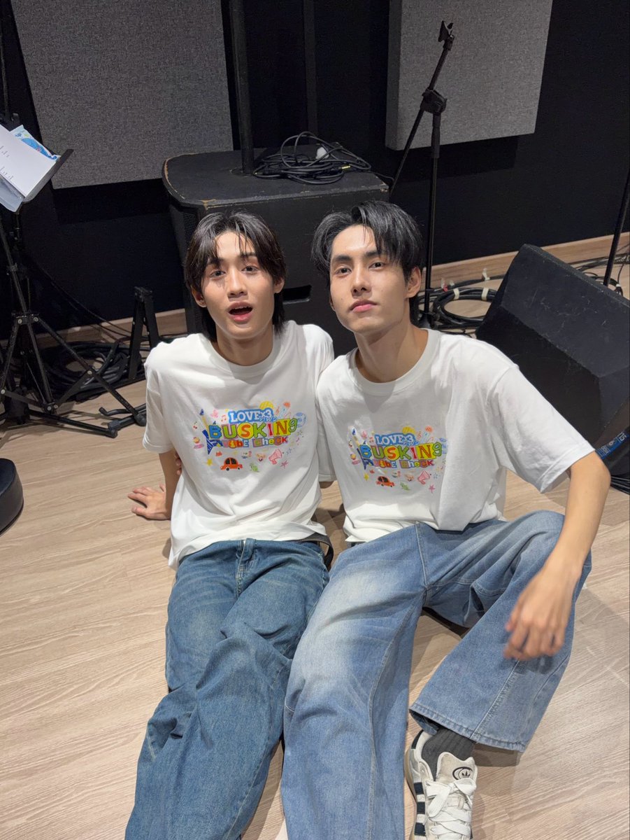 ParkSaeRain's tweet photo. ขอบคุณทุกคนที่มาร่วมงานนะครับบบ อย่าลืมไปดูEP5ด้วยน้าาสนุกมากกกกก

LOVEx3 EP5 VIBECHECK
#LOVEx3_BuskingEP5 https://t.co/4nCayazmgw