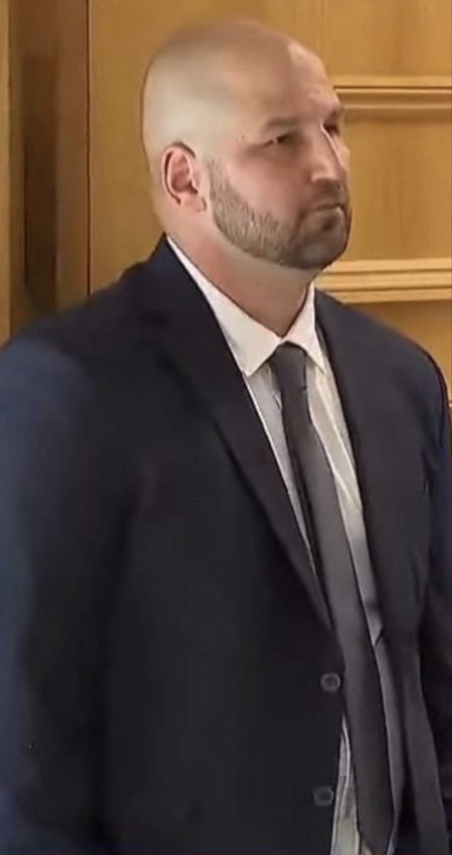 That1Bitchjse7's tweet photo. The McMurderers hero. He’s a pig of a man. https://t.co/7ORsBNhWJF