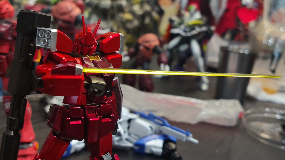 QuanBailey003's tweet photo. Custom paint HG 1/144 Amazing Red Warrior Gundam 
#カスタムペイント
#バイラル
#ガンプラ
#ガンダム https://t.co/rKIhUF19W1