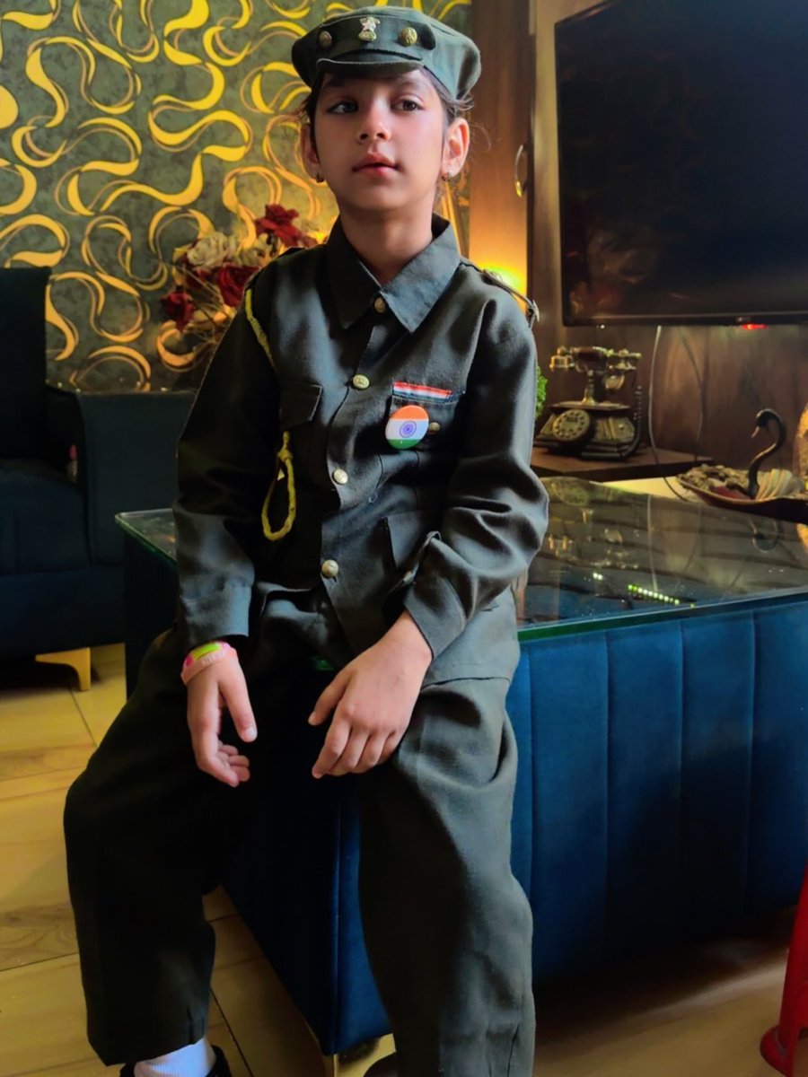 sakkasdimitris's tweet photo. I don’t just wear this uniform, I live it. The future of the nation is looking sharp. https://t.co/7YXAGBnHFx