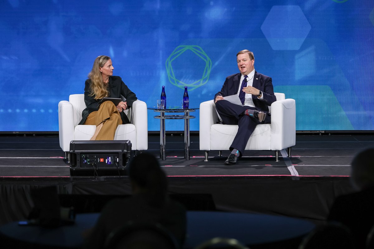 epnacusa's tweet photo. Behind the lens for Day 1 at the NDIA Emerging Technologies Conference! Incredible energy, key insights, and cutting-edge tech all under one roof. Stay tuned for more highlights from the floor.📸
.
.
.
#NDIA #EmergingTech #ConferencePhotography #EventPhotography #epnac https://t.co/gicVlFN3nO