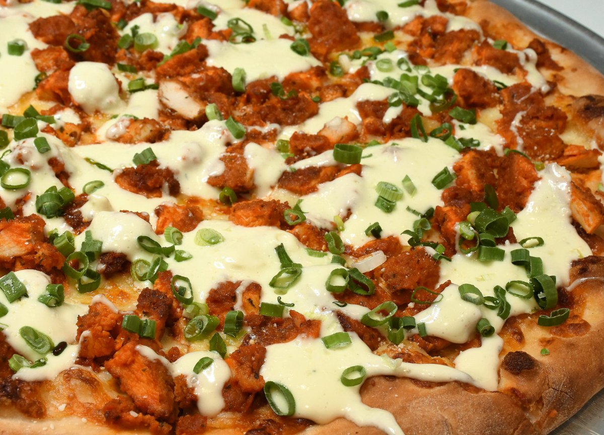 arcuripizzact's tweet photo. Good food has a way of bringing people together. At Arcuri’s, we’re proud to be part of the Cos Cob community.

Order online at https://t.co/81pK7UWD0a or call 203-869-6999.

#arcurispizza #coscobct #specialitypizza #cteats https://t.co/7OtFb7Wuo1