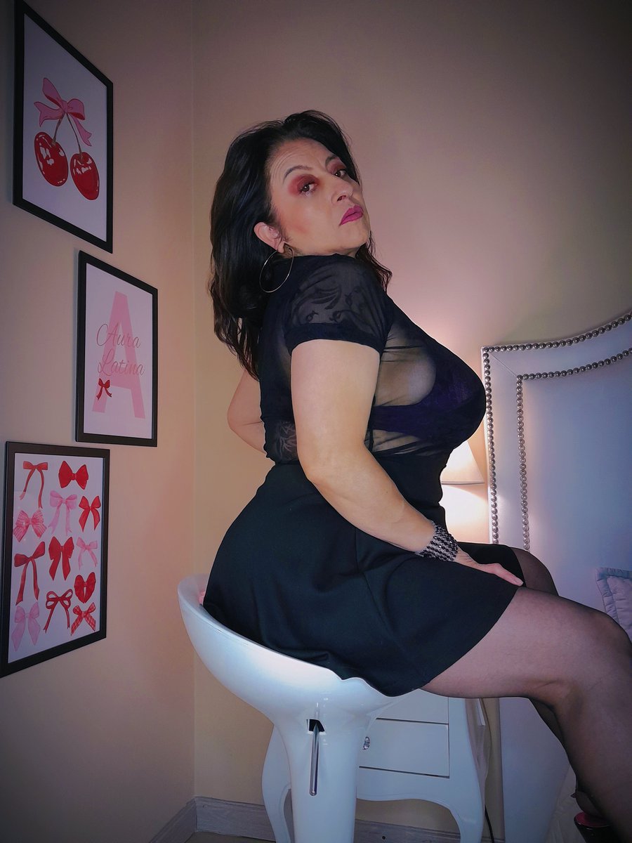 roxxanedum's tweet photo. Las fotos que subo aquí son solo el aperitivo…

¿Quieres el plato principal? Sígueme y activa las notificaciones 💋

#MILF #SexyMILF #HotMom #nsfwㅤㅤ https://t.co/mzjjBXi2R5