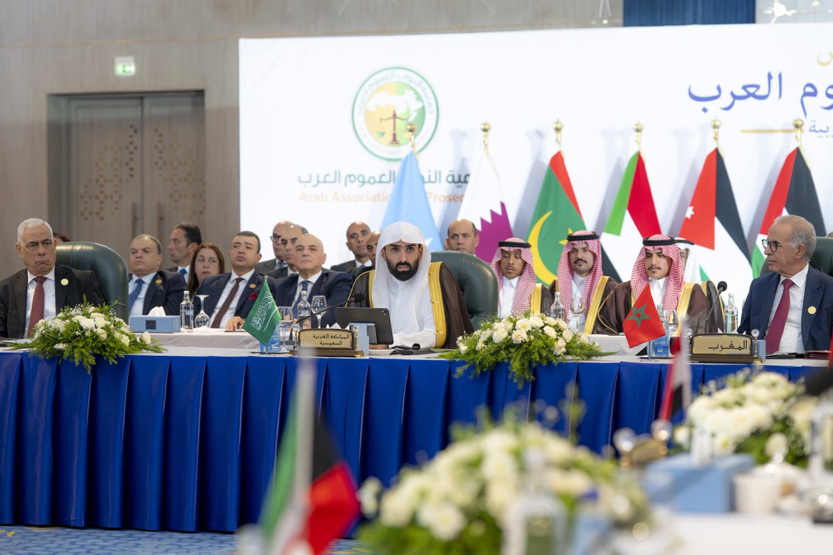 ppgovsa's tweet photo. برئاسة معالي النائب العام للمملكة د. خالد اليوسف.. جمعية النواب العموم العرب تعقد اجتماعها السنوي السادس في العلمين. 

#النيابة_العامة https://t.co/GN7LslbiV4