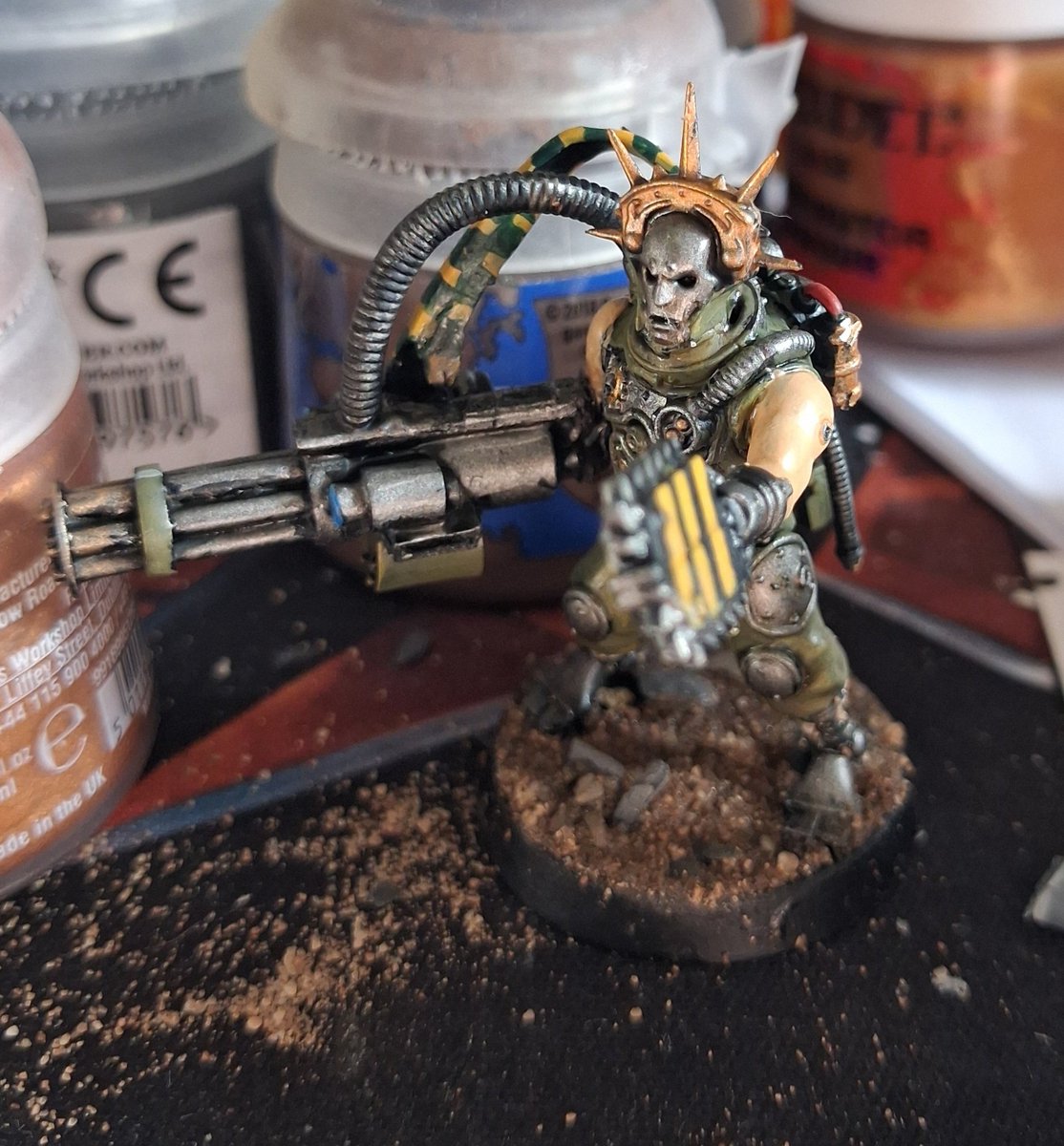 WARHAMMERDADDY's tweet photo. The last of Saturday's bits box creations. Painted today #warhammer #40k #art #hobby #painting https://t.co/9yQBfU6grx